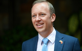 UK impressed with Viet Nam’s new 2050 net zero target at COP26