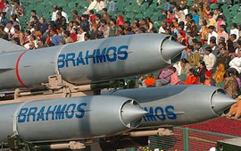 Nâng cấp tên lửa BrahMos lên tầm chiến lược 