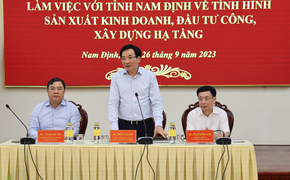 Tiếp tục thúc đẩy, triển khai các dự án hạ tầng trọng điểm tại Nam Định