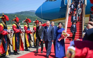 To Lam seeks to advance ties with South Korea in new development era