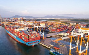 Three Vietnamese ports shortlisted among 100 busiest container ports worldwide