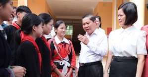 Sau lũ, bình yên trở lại ngôi trường vùng cao