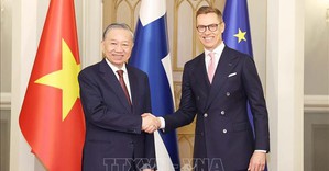 Tuyên bố chung về việc thiết lập quan hệ Đối tác Chiến lược giữa Việt Nam và Phần Lan