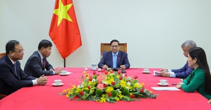 Thủ tướng Phạm Minh Chính điện đàm với Thủ tướng Thái Lan