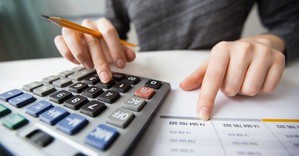 Đề xuất quy định mới về khai, thu, nộp, quyết toán phí, lệ phí