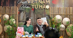 'Chốt đơn' gần 6 tấn gạo sau 2 giờ livestream tại Tuần lễ Nông sản Việt 2025