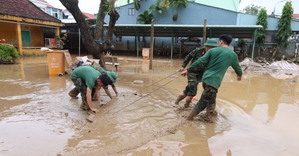 Thông báo Kết luận của Bộ Chính trị về khắc phục hậu quả bão số 12 và mưa, lũ