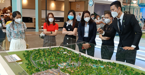 Đề xuất 6 nhóm chính sách thí điểm 'Trung tâm giao dịch bất động sản và quyền sử dụng đất'