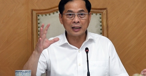 Phó Thủ tướng Bùi Thanh Sơn chủ trì họp về phân cấp, phân quyền trong lĩnh vực đối ngoại