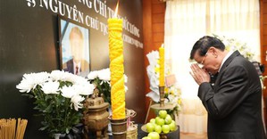 Đại sứ quán Việt Nam tại các nước tổ chức lễ viếng nguyên Chủ tịch nước Trần Đức Lương