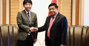Phó Thủ tướng Nguyễn Chí Dũng tiếp Thống đốc tỉnh Gunma