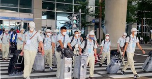 Loại 2 doanh nghiệp khỏi chương trình đưa lao động sang Australia làm nông nghiệp