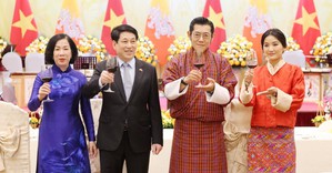 Chủ tịch nước Lương Cường chủ trì chiêu đãi cấp nhà nước Quốc vương Bhutan