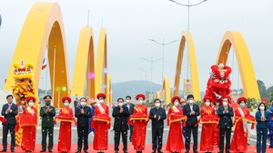 Thủ tướng Phạm Minh Chính: 8 ý nghĩa lớn từ 'những dự án của lòng dân' tại Quảng Ninh