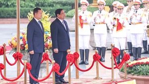Chùm ảnh: Thủ tướng Phạm Minh Chính chủ trì lễ đón và hội đàm với Thủ tướng Campuchia