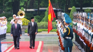 Chùm ảnh: Thủ tướng Phạm Minh Chính chủ trì lễ đón Thủ tướng Malaysia thăm chính thức Việt Nam