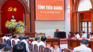 Thủ tướng làm việc với Ban Thường vụ Tỉnh ủy Tiền Giang