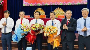 Thủ tướng ph&#234; chuẩn kết quả bầu 2 Ph&#243; Chủ tịch UBND tỉnh Quảng Nam nhiệm kỳ 2021 – 2026