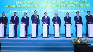 Thủ tướng dự Lễ kỷ niệm 30 năm đường bay Việt Nam - H&#224;n Quốc
