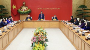 Ch&#237;nh phủ họp về c&#225;c nhiệm vụ trọng t&#226;m cuối năm