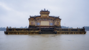 Chùm ảnh: Thành phố Huế ngập trong biển nước