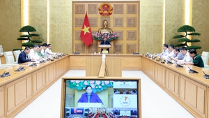 Bằng mọi biện ph&#225;p phải tiếp tế cho người d&#226;n tại những nơi bị c&#244; lập do mưa lũ 