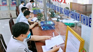 Thu ngân sách nhà nước gần về đích sau 9 tháng