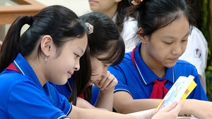Kết hợp đổi mới quản trị, tư tưởng và công nghệ trong giáo dục