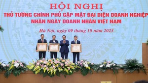 Doanh nghiệp VN cần vươn xa ra biển lớn, tiến s&#226;u v&#224;o l&#242;ng đất v&#224; bay cao l&#234;n vũ trụ