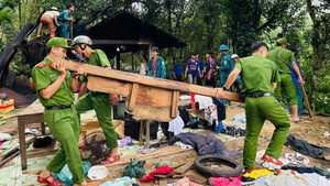 Đ&#224; Nẵng chi 200 tỷ đồng khắc phục hậu quả thi&#234;n tai