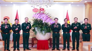 Thủ tướng bổ nhiệm Tư lệnh Bộ đội Bi&#234;n ph&#242;ng