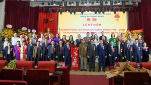 Khoa X&#226;y dựng Đảng, Học viện B&#225;o ch&#237; v&#224; Tuy&#234;n truyền đ&#243;n nhận Hu&#226;n chương Lao động hạng Ba