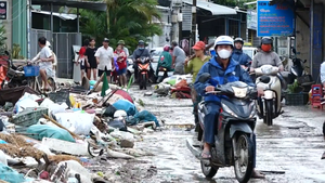 Người d&#226;n cần g&#236; sau lũ?