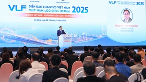 Ph&#225;t triển ng&#224;nh Logistics Việt Nam xanh, số, th&#244;ng minh, hiện đại, cạnh tranh