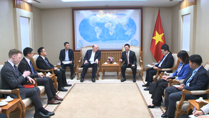 Ph&#243; Thủ tướng Hồ Đức Phớc tiếp Chủ tịch Tập đo&#224;n AIA