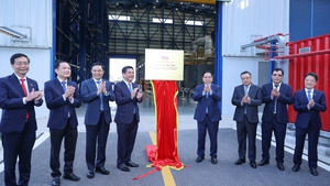 Khánh thành tổ hợp nhà máy điện khí LNG đầu tiên tại Việt Nam
