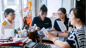 Đồng hành, tạo điều kiện cho hộ kinh doanh trong kê khai thuế