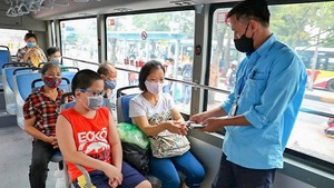 Thu tiền vé nhưng không trao vé cho hành khách bị phạt tới 200 nghìn đồng