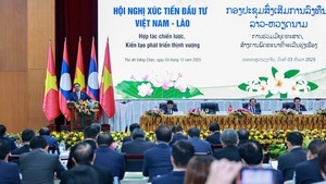 Hợp t&#225;c đầu tư Việt – L&#224;o “từ tr&#225;i tim đến tr&#225;i tim”