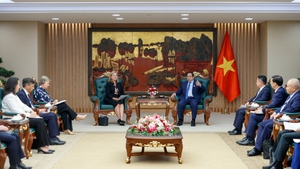 Thủ tướng đề nghị WB tiếp tục hỗ trợ Việt Nam x&#226;y dựng hạ tầng chiến lược