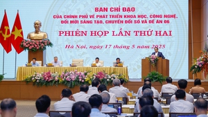 Kh&#244;ng ngừng n&#226;ng cao đời sống ấm no, hạnh ph&#250;c của nh&#226;n d&#226;n