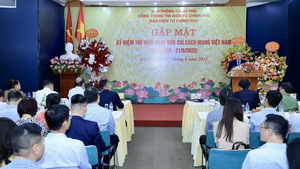 Th&#244;ng tin tr&#234;n Cổng Th&#244;ng tin điện tử Ch&#237;nh phủ ch&#237;nh x&#225;c, c&#243; trọng t&#226;m trọng điểm