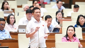 Ph&#243; Thủ tướng Hồ Đức Phớc l&#224;m r&#245; th&#234;m vấn đề đại biểu quan t&#226;m 
