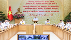 Không vì triển khai cuộc cách mạng về tổ chức bộ máy mà để ảnh hưởng tới các công việc đang thực hiện