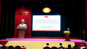 Một số nội dung mới trong c&#225;c quy định, hướng dẫn mới của Trung ương về thi h&#224;nh điều lệ Đảng