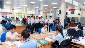 Ng&#224;y đầu ch&#237;nh quyền địa phương hai cấp: Người d&#226;n h&#224;i l&#242;ng, bộ m&#225;y th&#244;ng suốt