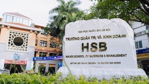 Tăng quyền tự chủ cho đại học quốc gia