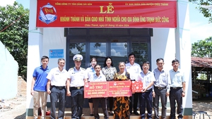 Thủ tướng y&#234;u cầu ho&#224;n th&#224;nh hỗ trợ nh&#224; ở cho người c&#243; c&#244;ng trước 24/7/2025