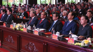 Chùm ảnh: Tổng Bí thư Tô Lâm gặp mặt các đồng chí lãnh đạo, nguyên lãnh đạo Đảng và Nhà nước, các ban, bộ, ngành
