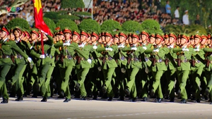 Khối C&#244;ng an Nh&#226;n d&#226;n Tổng hợp luyện di&#234;u binh, diễu h&#224;nh phục vụ nhiệm vụ A 80